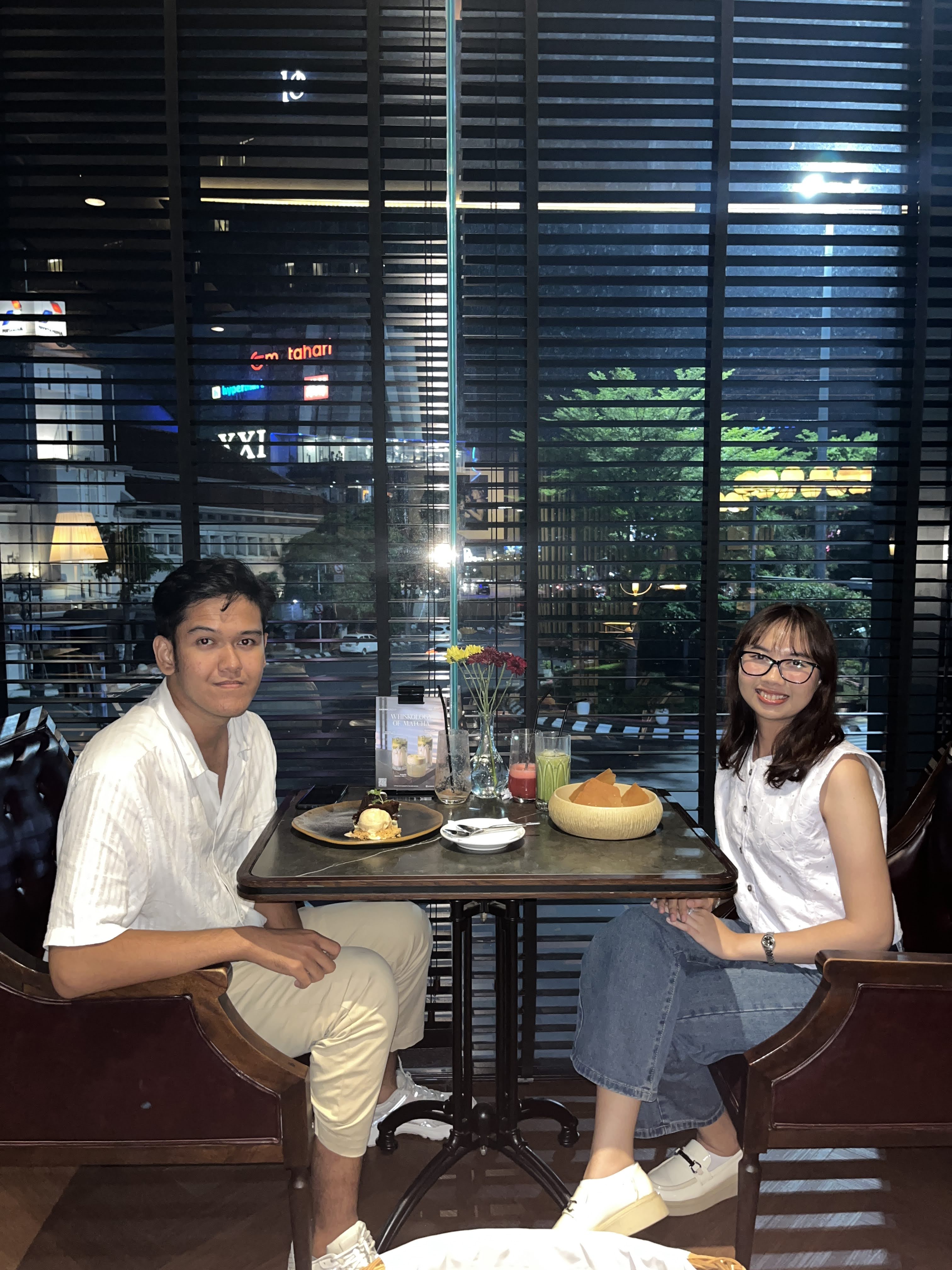 Foto Kenangan Ilham & Sekar